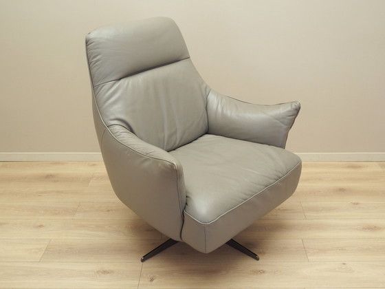 Image 1 of Fauteuil pivotant en cuir, Design italien, 1990S, Manufacture : Natuzzi