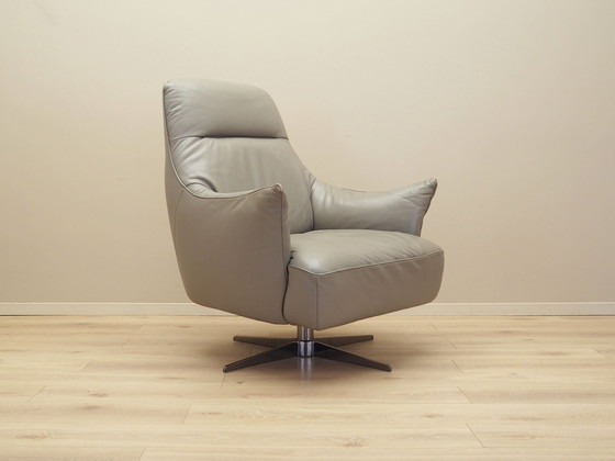 Image 1 of Fauteuil pivotant en cuir, Design italien, 1990S, Manufacture : Natuzzi