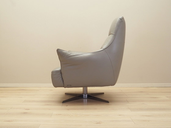 Image 1 of Fauteuil pivotant en cuir, Design italien, 1990S, Manufacture : Natuzzi