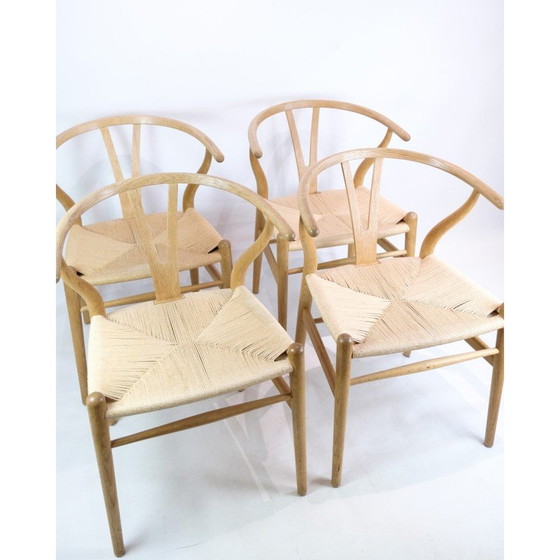 Image 1 of Ensemble de 4 chaises vintage modèle Ch24 en bois de chêne par Hans J. Wegner, 1950