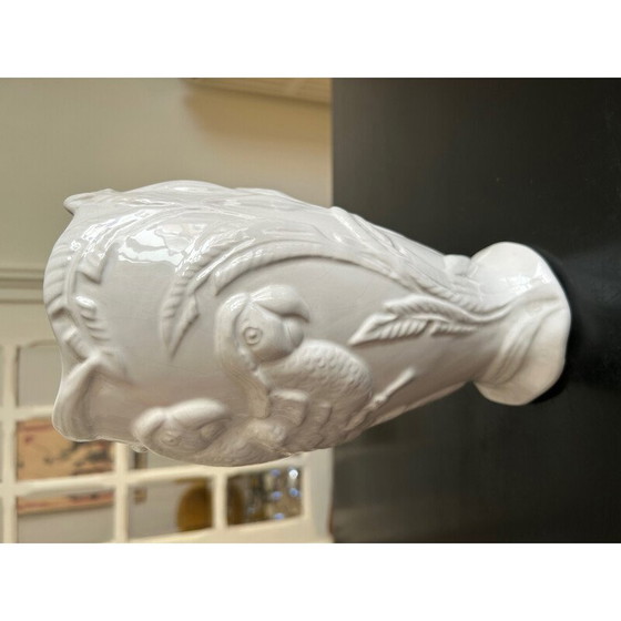Image 1 of Vase vintage en faïence blanche avec perroquet, 1970