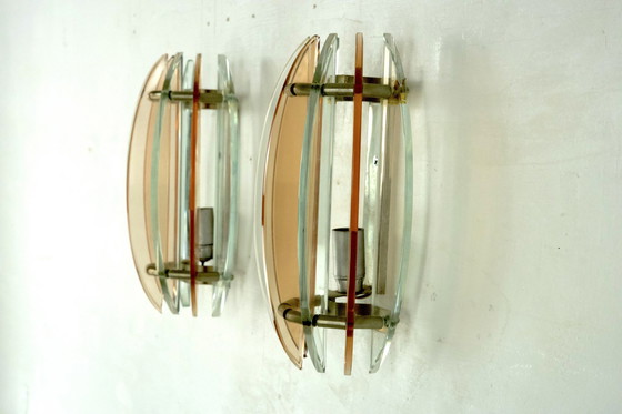 Image 1 of Paire d'appliques en verre épais de Veca, Italie, années 1960