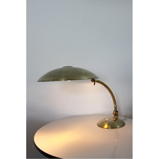 Image 1 of Lampe de bureau vintage Bauhaus en laiton par Egon Hillebrand