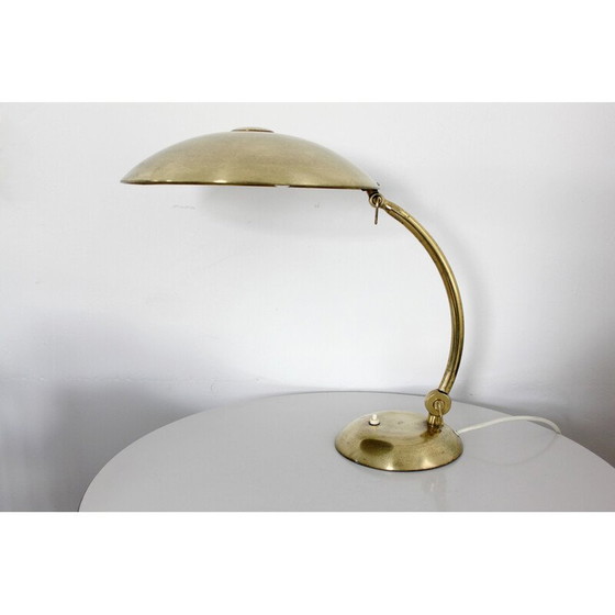 Image 1 of Lampe de bureau vintage Bauhaus en laiton par Egon Hillebrand