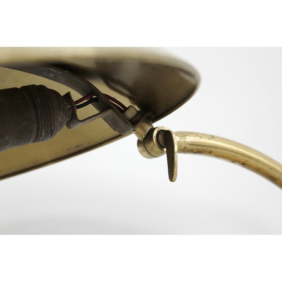 Image 1 of Lampe de bureau vintage Bauhaus en laiton par Egon Hillebrand
