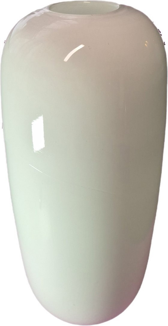 Image 1 of Grand Vase En Verre Blanc Herve Gambs Paris – Hauteur 38 Cm