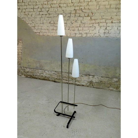 Image 1 of Lampadaire vintage en chrome et métal opalin, 1960