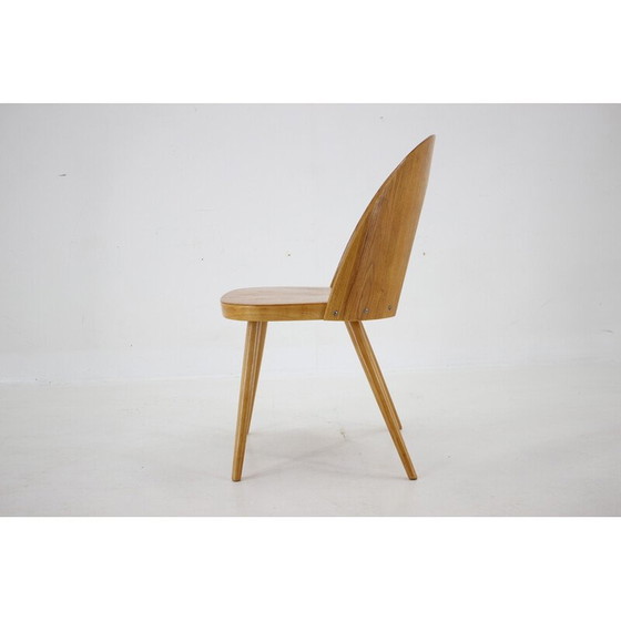 Image 1 of Chaise vintage en noyer par Antoni Suman, Tchécoslovaquie 1960