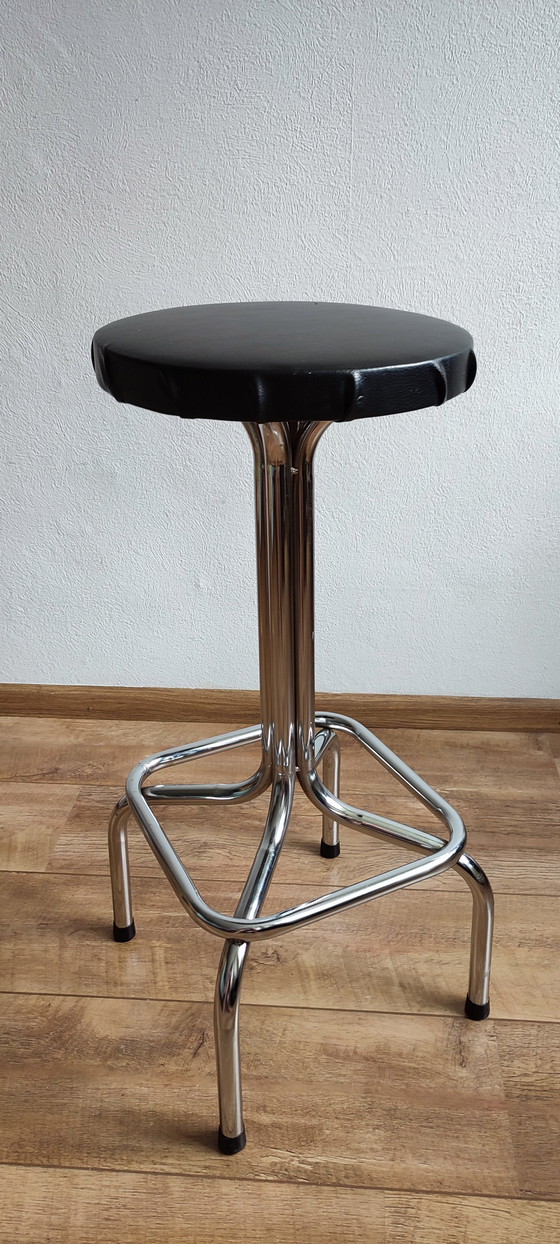 Image 1 of Tabouret de bar vintage en tube chromé