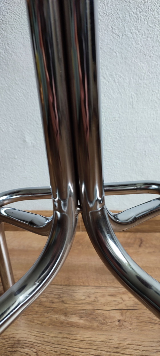Image 1 of Tabouret de bar vintage en tube chromé