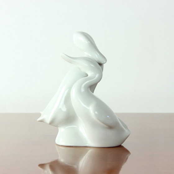 Image 1 of Statue vintage en porcelaine blanche représentant 2 canards pour Royal Dux, Tchécoslovaquie
