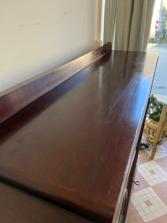 Image 1 of Vitrine En Bois Vernis