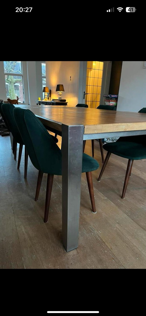 Image 1 of Grande table de salle à manger avec cadre en métal et beaux plateaux en bois