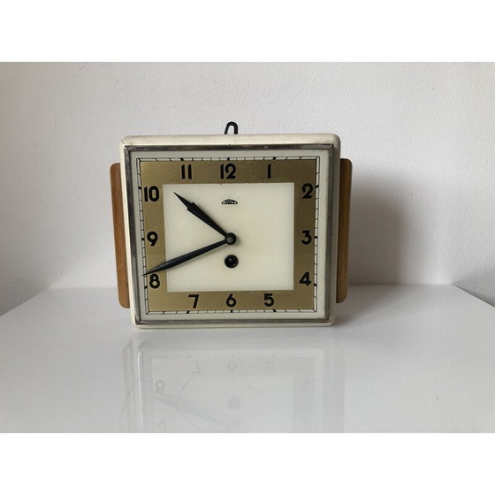 Image 1 of Horloge d'échecs vintage en bakélite, Tchécoslovaquie 1950