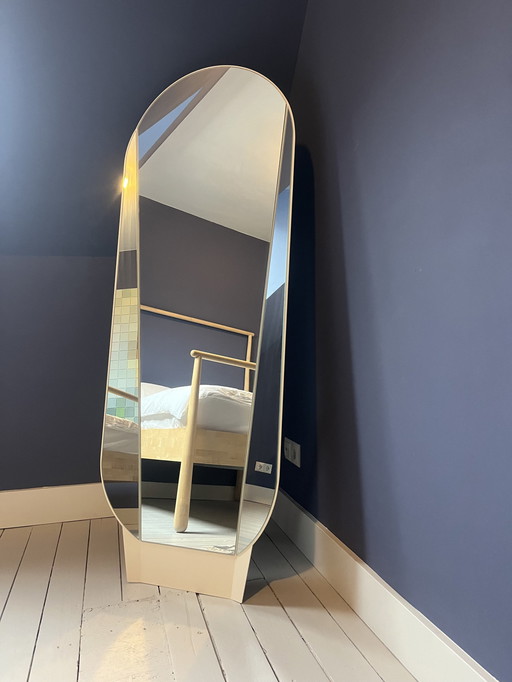 Split Mirror - Design Duo For Fèst