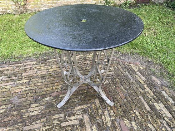 Image 1 of Art Deco 1920s Round Garden Table Bistro Table French