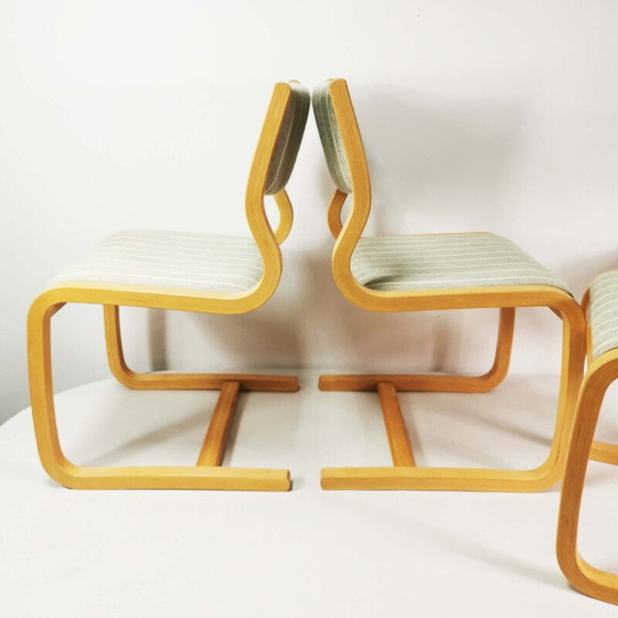Image 1 of Ensemble de 4 chaises vintage en contreplaqué de hêtre par Magnus Olesen, Danemark 1970