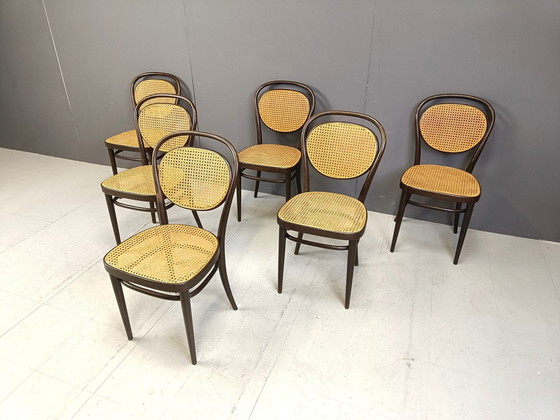 Image 1 of Chaises de salle à manger Thonet, 1982