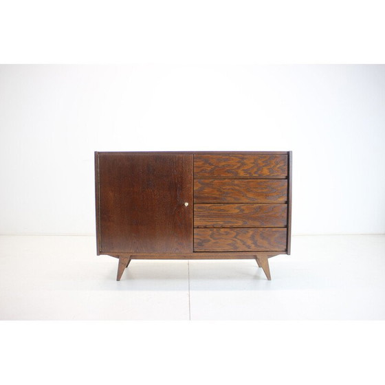 Image 1 of Buffet haut en bois de chêne du milieu du siècle par Jiří Jiroutek, Tchécoslovaquie années 1960.