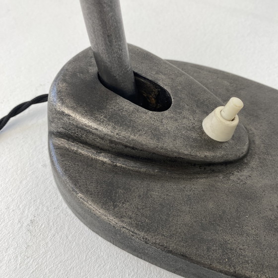 Image 1 of Ancienne Lampe de Bureau Industrielle Bauhaus « Jacobus »