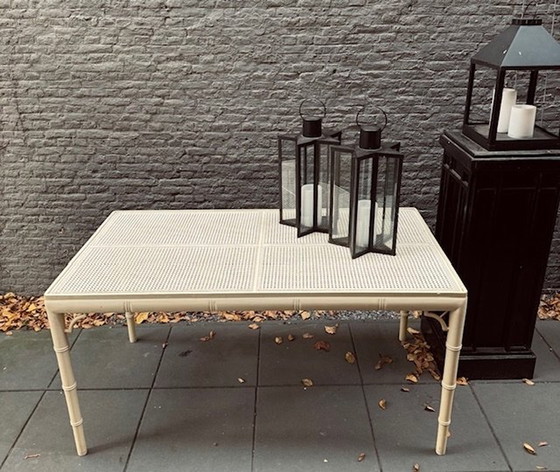 Image 1 of Table de salle à manger vintage en faux bambou blanc avec sangles