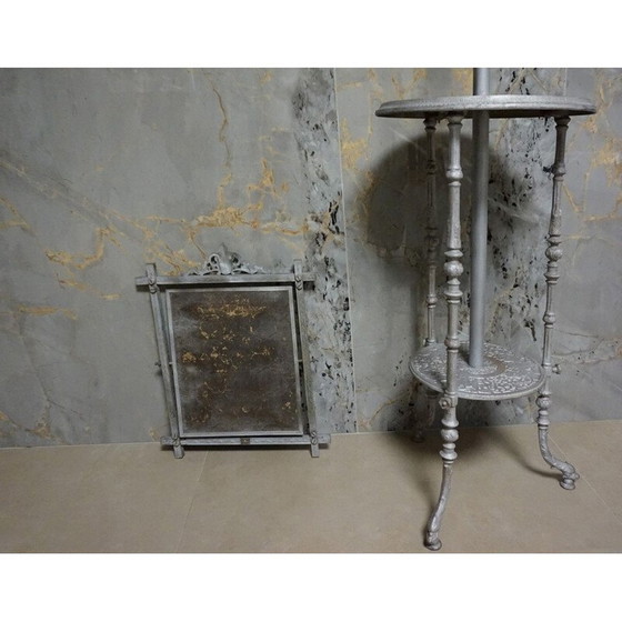 Image 1 of Support de rasage vintage en fonte, France 1900