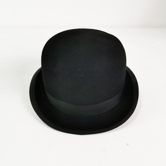 Image 1 of Chapeau melon vintage en feutre noir et tissu pour Christys Londres, Angleterre 1950