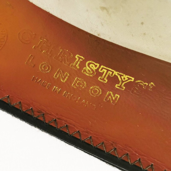 Image 1 of Chapeau melon vintage en feutre noir et tissu pour Christys Londres, Angleterre 1950