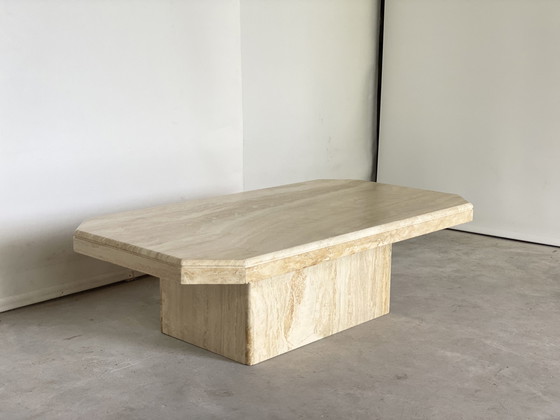 Image 1 of Table basse vintage Travertin