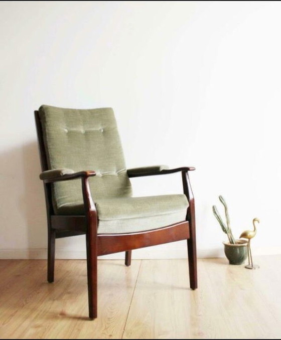 Image 1 of Chaise cintique en velours vert ''60s