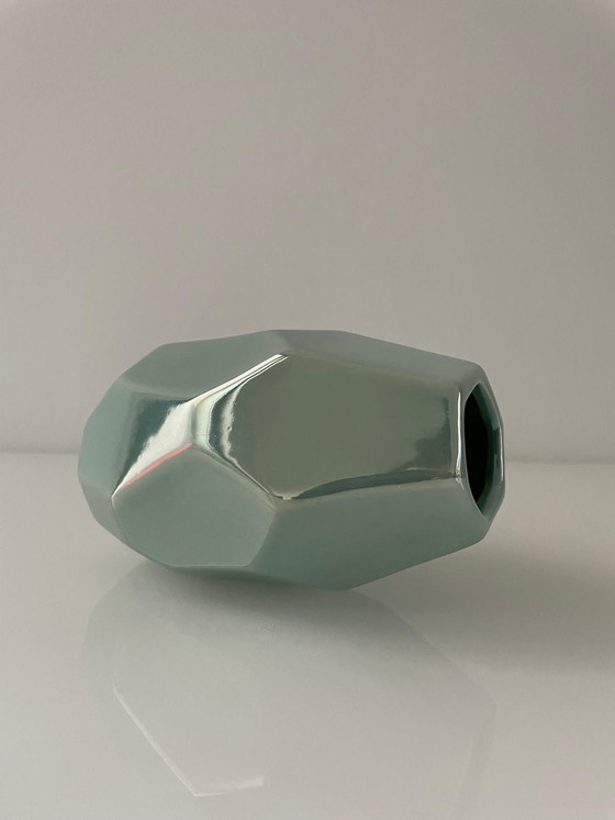 Image 1 of Vase géométrique turquoise à glaçure perlée