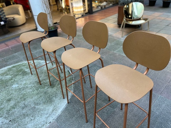 Image 1 of Tabouret Hari H75