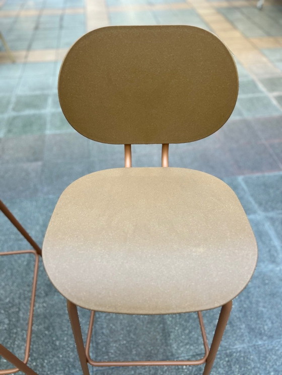 Image 1 of Tabouret Hari H75