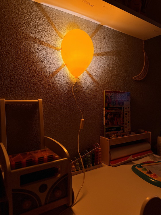 Image 1 of Lampe ballon vintage IKEA Drömminge