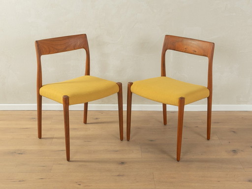 2X chaises de salle à manger modèle 77 par Niels O. Møller