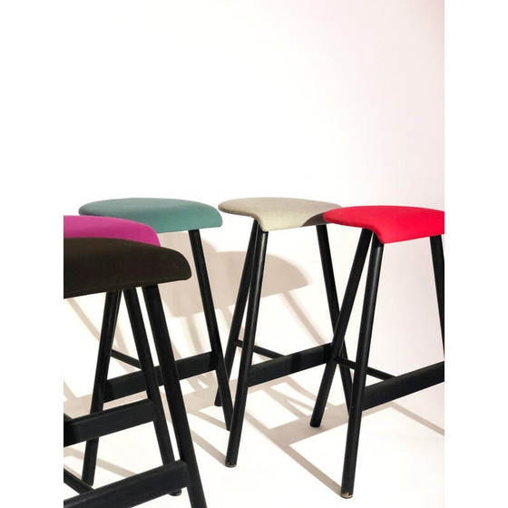 Image 1 of Ensemble de 5 tabourets vintage par Wilkhan