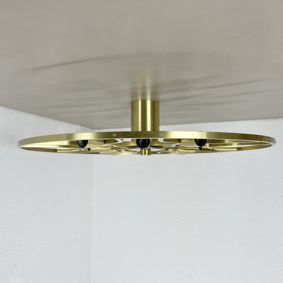 Image 1 of Grand plafonnier 64 cm à 12 ampoules en laiton, style Stilnovo, Italie, années 1960