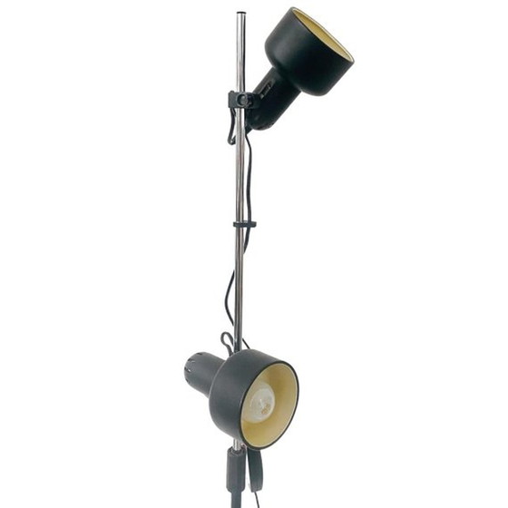 Image 1 of Lampadaire postmoderne vintage chromé à deux abat-jours orientables 1970