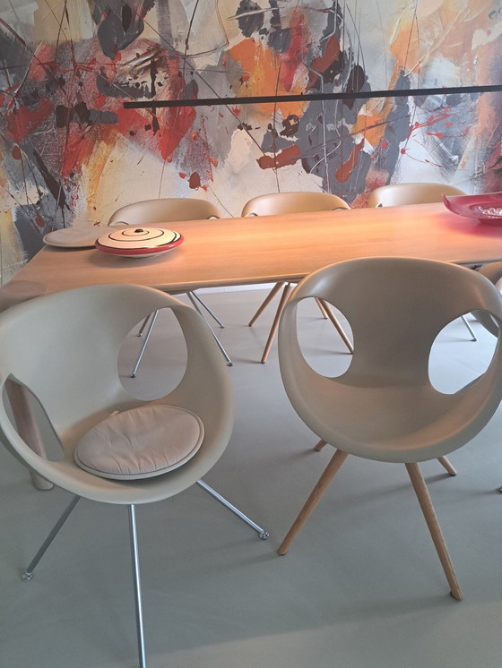 Image 1 of 6x Up Chair Plastic X09 Sand Dining Chairs And Possibly Leolux Table