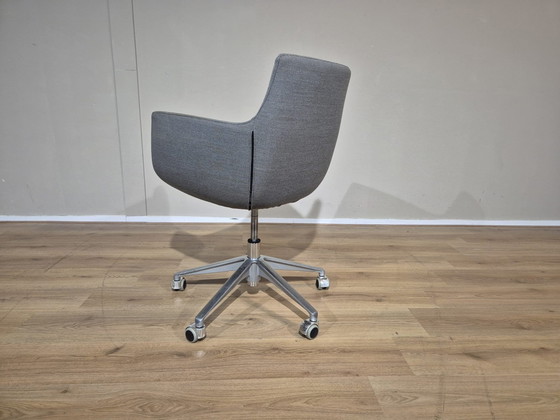 Image 1 of 8X Ahrend - Chaises de bureau/salle à manger - Gris - Rose -Design