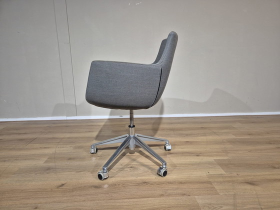Image 1 of 8X Ahrend - Chaises de bureau/salle à manger - Gris - Rose -Design