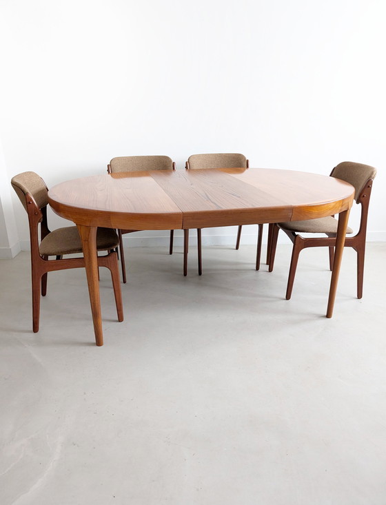 Image 1 of Table de salle à manger à rallonge Ib Kofod-Larsen pour Faarup Møbelfabrik 1960's