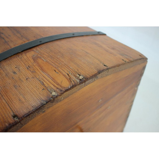 Coffre en bois vintage, Tchécoslovaquie