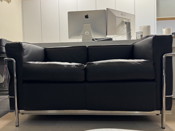 Image 1 of Cassina Lc 2