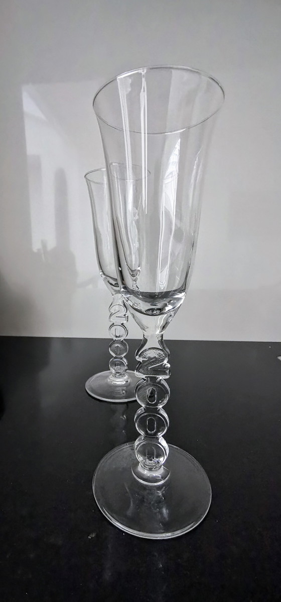 Image 1 of Verres à champagne Luminarc, édition spéciale année 2000