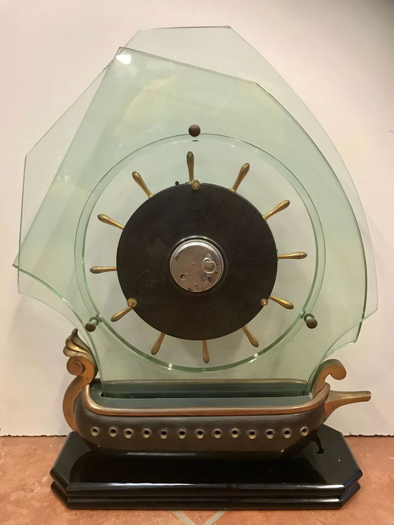 Image 1 of Horloge en bronze avec voiles en cristal, années 50