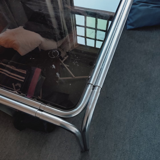 Image 1 of Table de l'ère spatiale