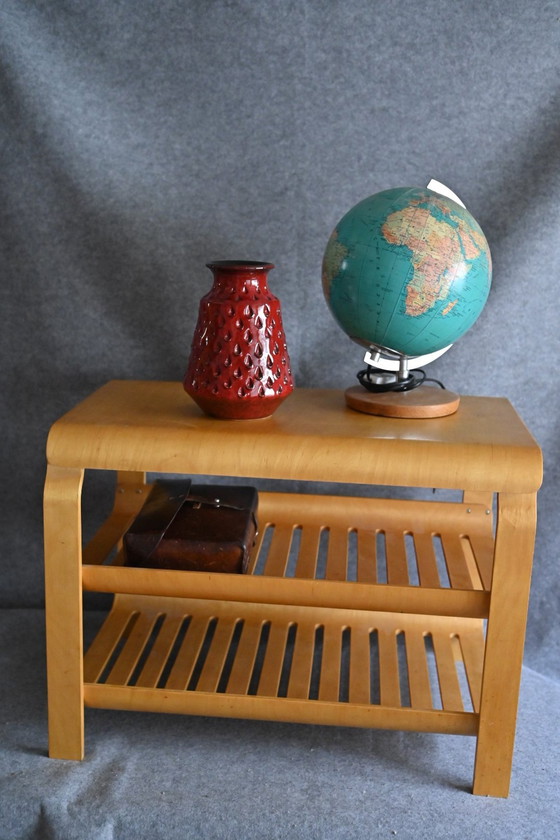Image 1 of Ikea Vintage - Richard Clark - Table d'appoint en bois courbé - Style Alvar Aalto