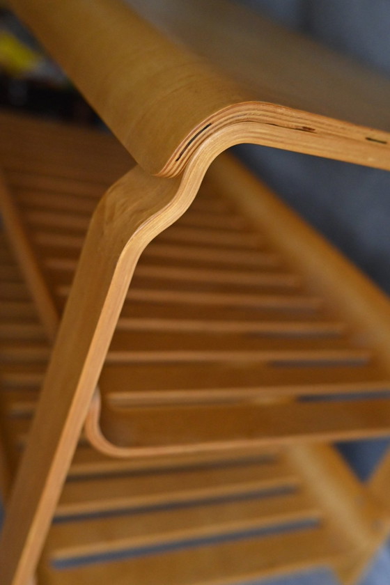 Image 1 of Ikea Vintage - Richard Clark - Table d'appoint en bois courbé - Style Alvar Aalto