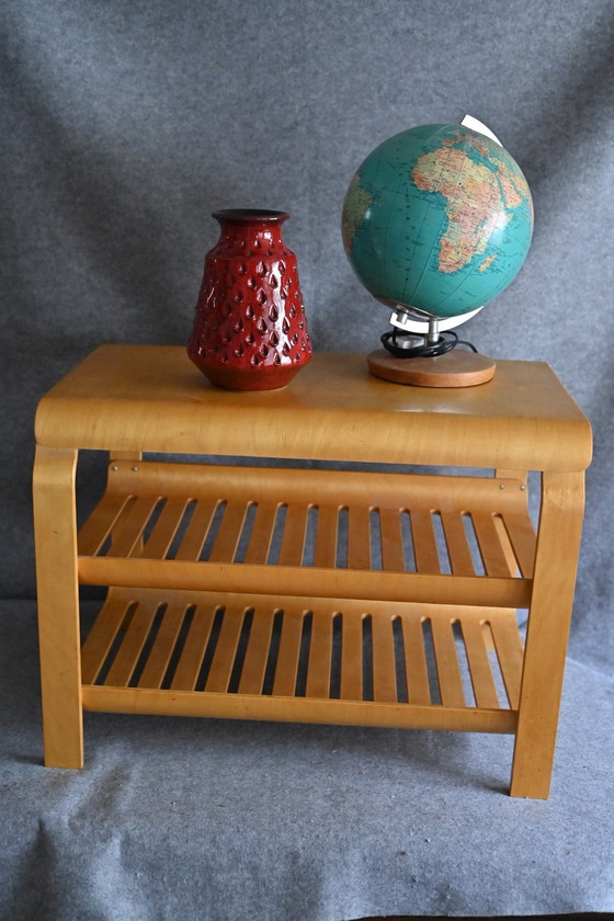 Image 1 of Ikea Vintage - Richard Clark - Table d'appoint en bois courbé - Style Alvar Aalto